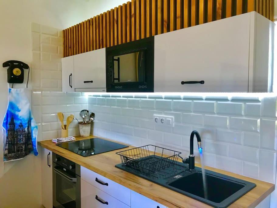 Casa Nueva En Vigo Rural Mos Con Jacuzzi Y Chimenea Para Escapada Romantica Pontevedra Exteriör bild